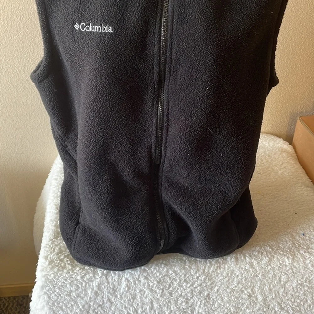 COLUMBIA Fleece Vest Size Large